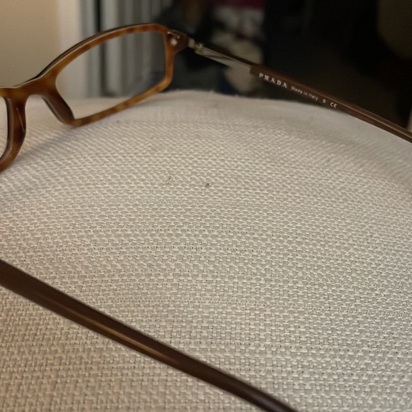 Prada Sunglasses 🕶 - Picture 3 of 7